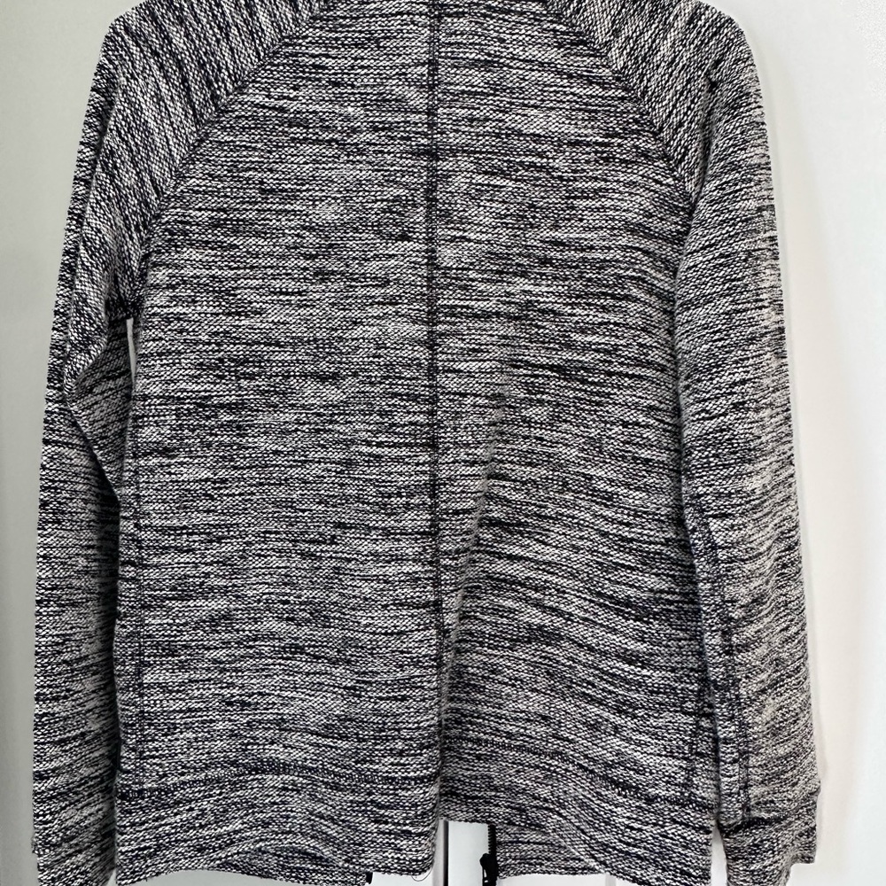 Roots Jacket - Picture 4 of 4